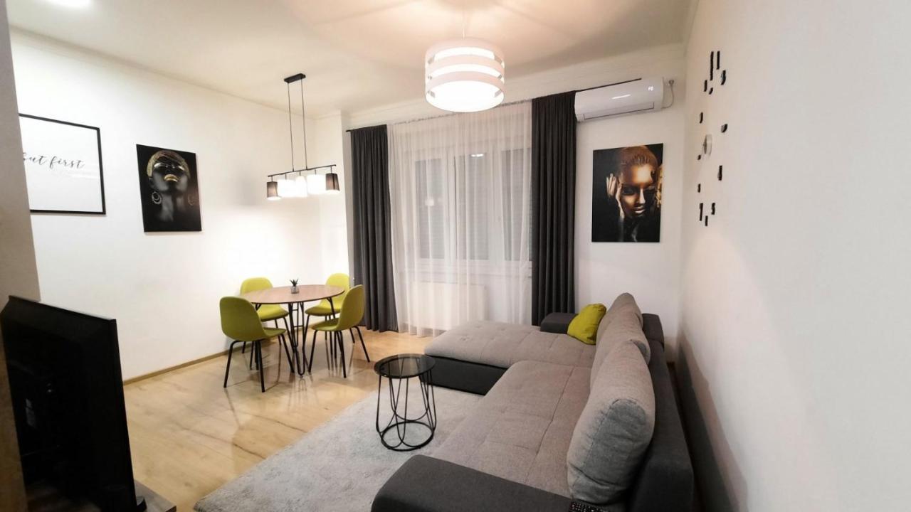 Ancora Apartment Lana Novi Sad Luaran gambar