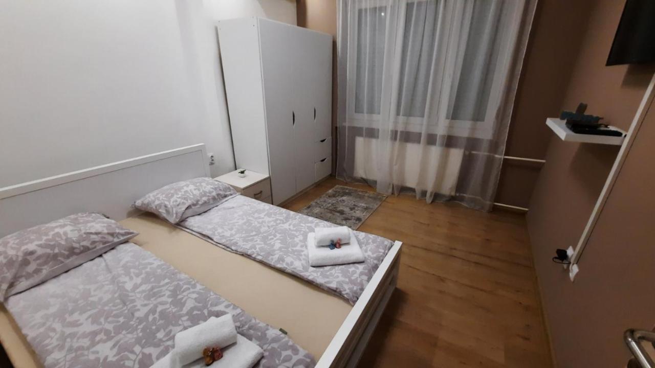 Ancora Apartment Lana Novi Sad Luaran gambar