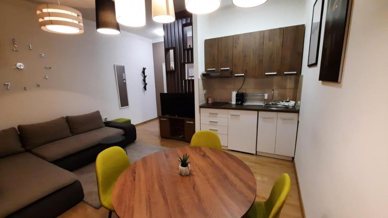 Ancora Apartment Lana Novi Sad Luaran gambar